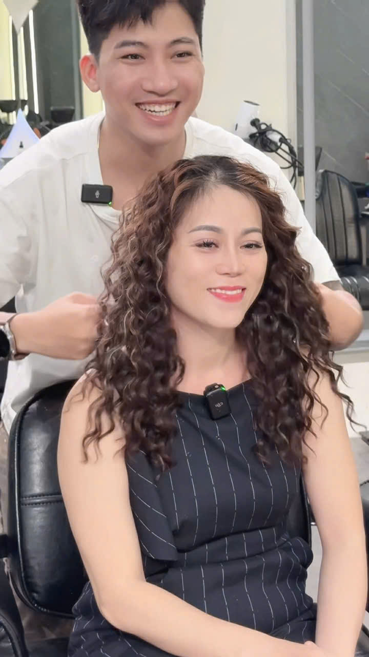 salon 4