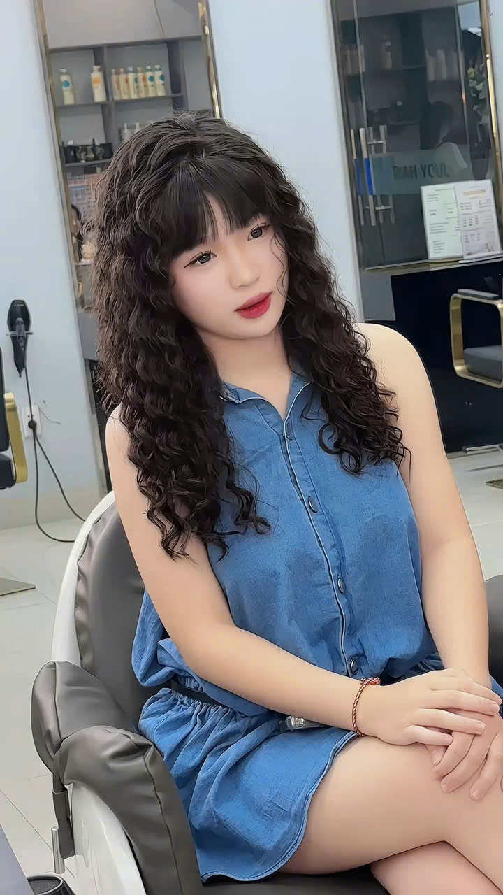 salon 13